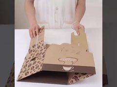 hộp giấy để lấy