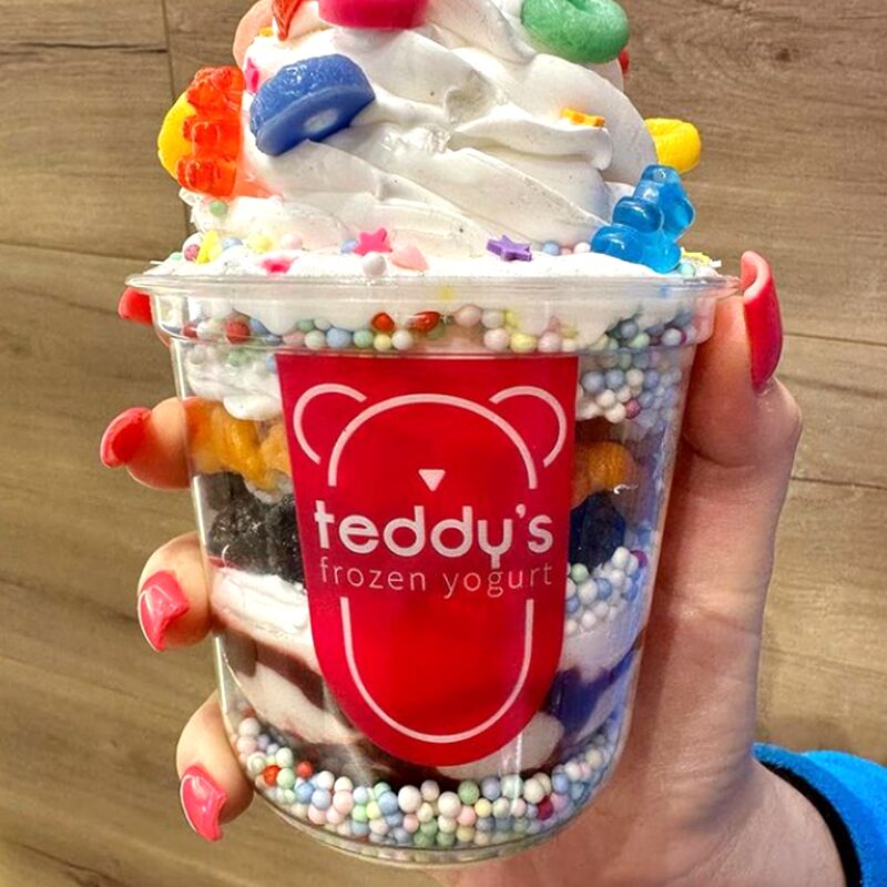 Ly Nhựa Trong Suốt Dùng Một Lần Cho Ngành Thực Phẩm Có In Flexo Phù Hợp Cho Sự Kiện Ăn Uống, Nhà Hàng và Tiệc Tùng